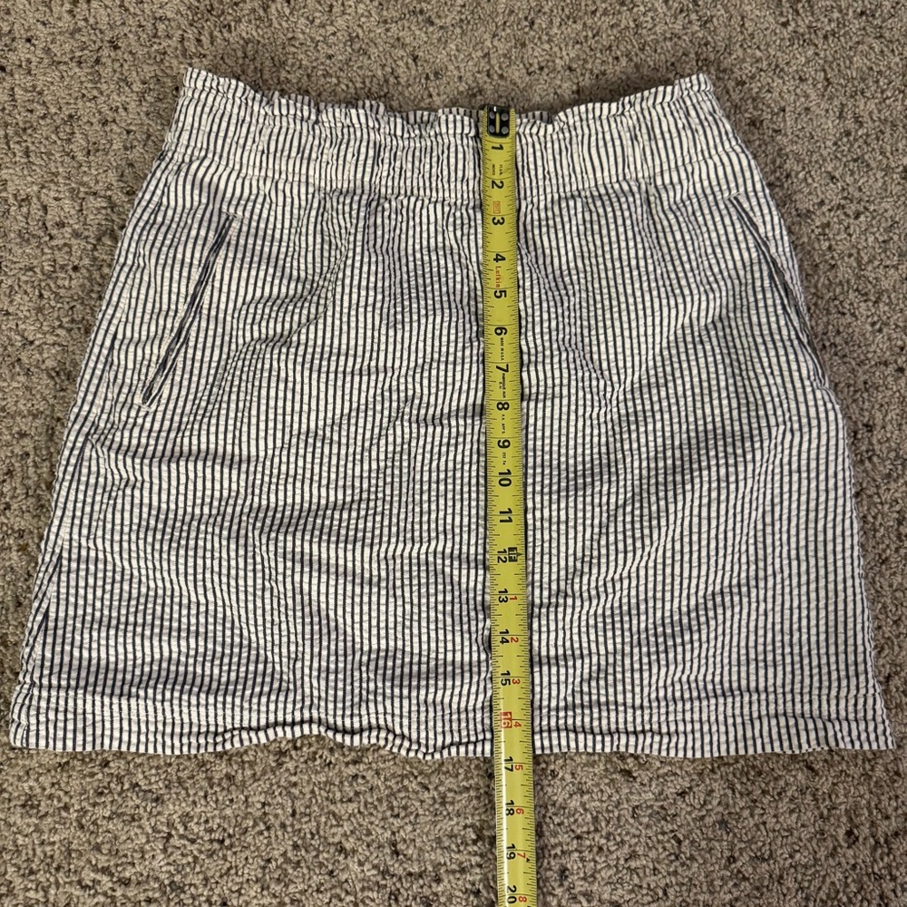 Lands’ End Canvas Striped Skirt With Pockets Size 6 - Picture 10 of 14